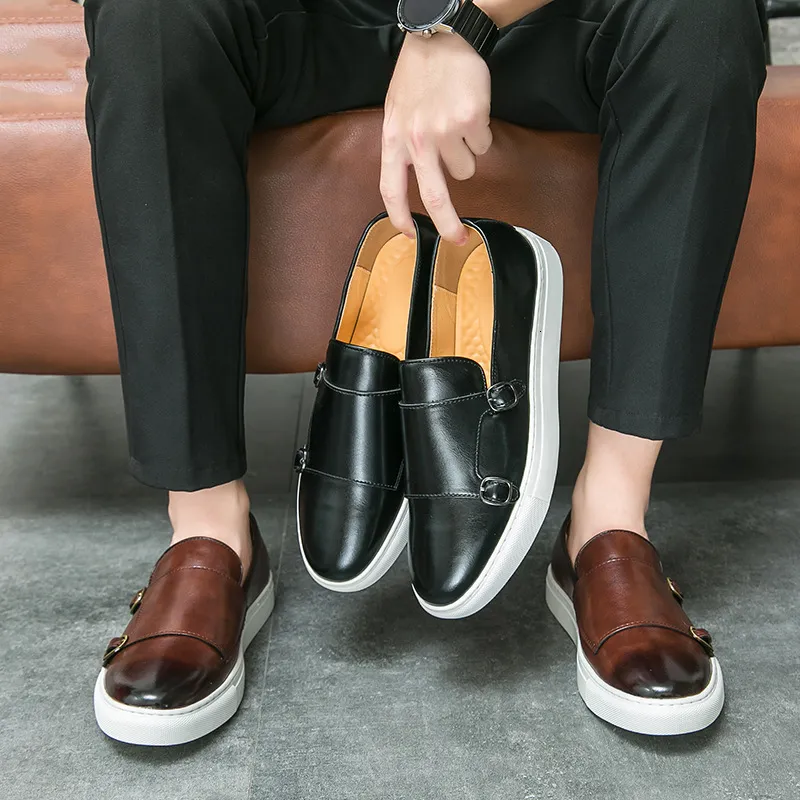 Herren-Sneaker aus braunem Leder mit doppeltem Riemen (ohne Monk-Schnitt), weiße Sohle, Freizeitschuhe_voghion.com