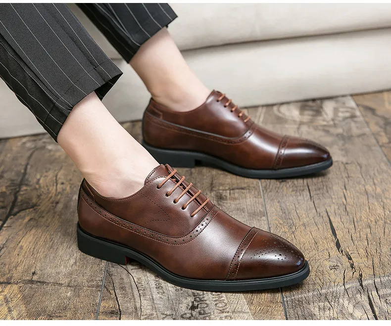 Classic Brown Leather Brogue Oxford Shoes For Formal Events_voghion.com