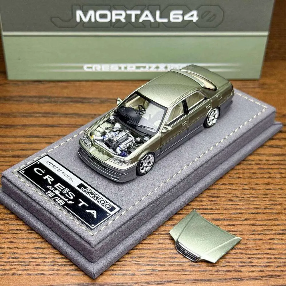 MORTAL 1:64 CRESTA Millennial Green Pres Döküm Model Yi TL769