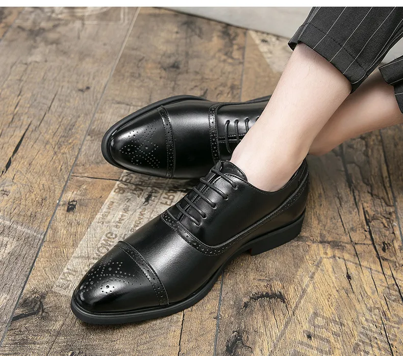 Classic Brown Leather Brogue Oxford Shoes For Formal Events_voghion.com