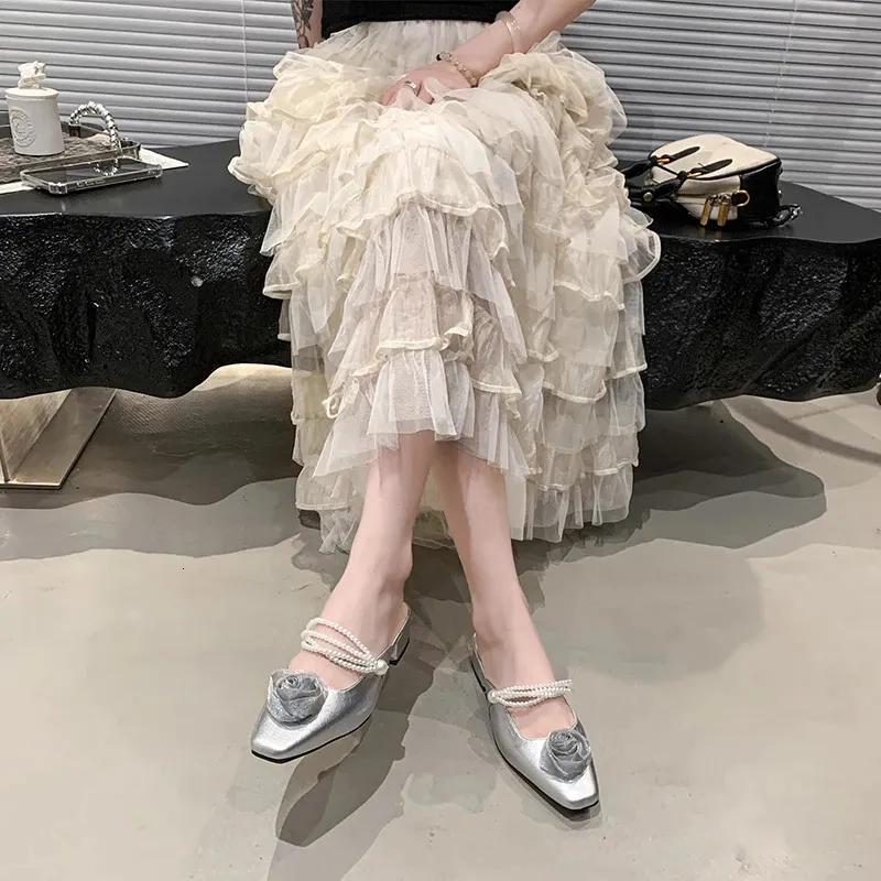 Sandali eleganti con perle e punta quadrata tacco medio_voghion.com