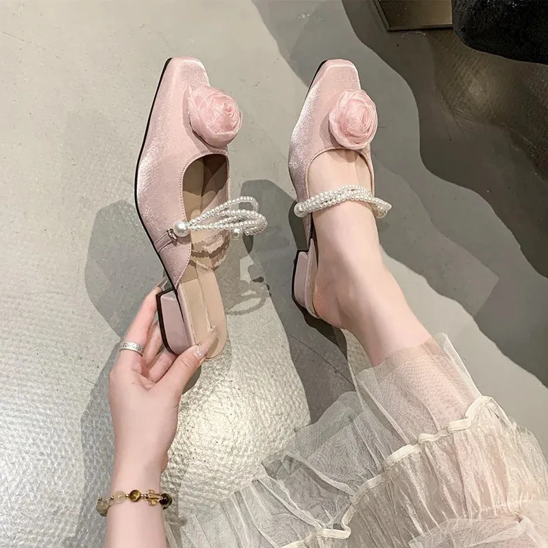 Sandali eleganti con perle e punta quadrata tacco medio_voghion.com