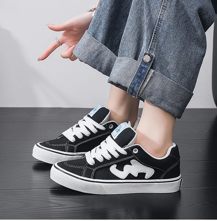 Bread 2026 Summer New Breathable Running Couple Sneakers Casual Shoes_vogvips.com
