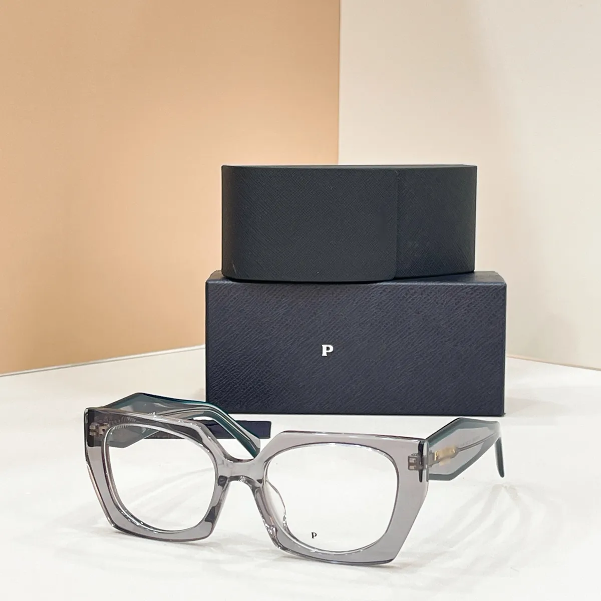 Polarized Square Cat Eye Sunglasses UV400 Protection Retro Shades Chic Cat Eye Sunglasses | Polarized | UV400 Protection  main image 4