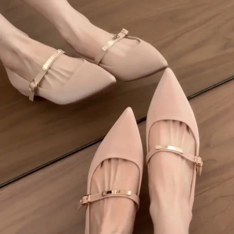 Scarpe Mary Jane con cinturino singolo e punta morbida, moda estiva, nude, tacco alto, punta a punta, stile francese, scarpe basse da pendolarismo._voghion.com
