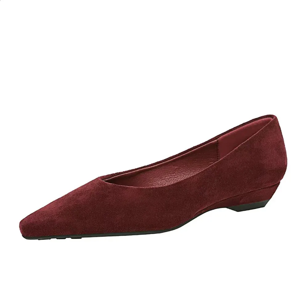 Elegante Braune Pumps Mit Niedrigem Absatz Für Das Büro_voghion.com