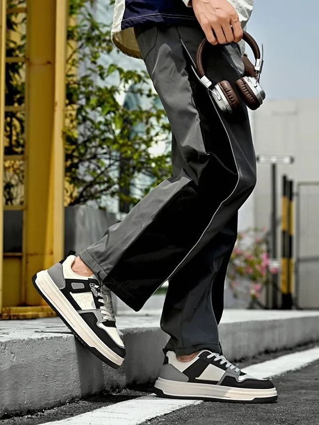 2026 New Summer Breathable Men's Anti Slip Leather Upper Soft Sole Student Sneakers Casual Shoes_vogvips.com