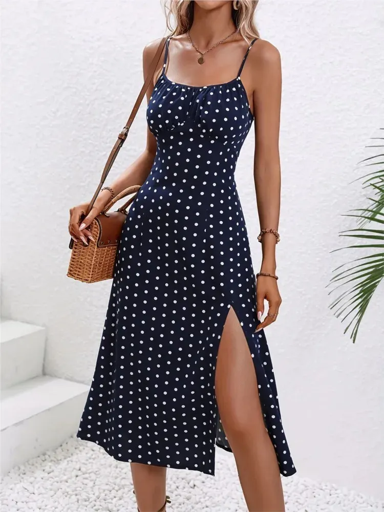 fashion straps for dresses Easy Ways to Add Straps to Strapless Tops and Dresses  2Morrows Dress