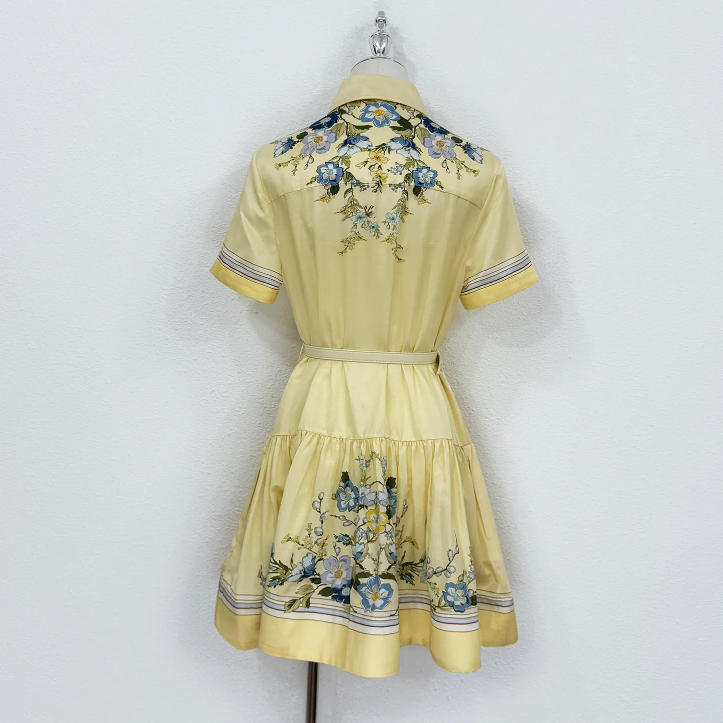 womens corduroy dress The Mini 颜色:Green Spread collar long maxi skirt 2026 Prom Dresses |