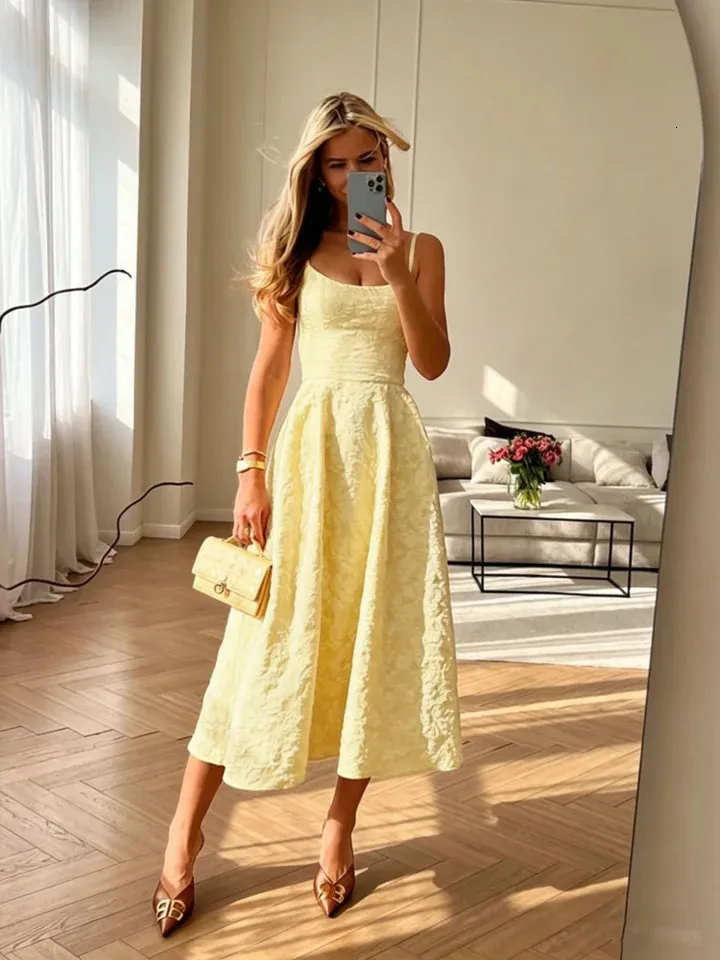 ladies yellow summer dresses long dress for woman with floral print/summer dress/dress with sleeves/slits dress/casual dress/bohemian Available in two sizes Ladies Chic Yellow Jacquard Sleeveless