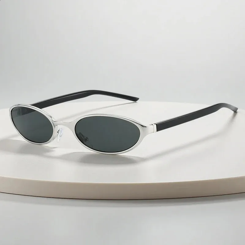 Vintage Oval Sunglasses For Women Men Retro 90s Y2K... From  display picture 3