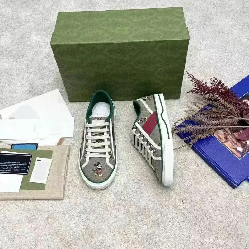casual dress tennis shoes for women THE SNEAKERS YOU MUST HAVE