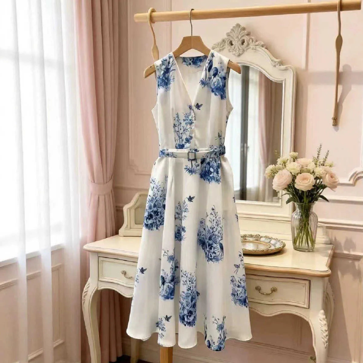 casual white bridal dress Wedding Chiffon Jewel Neck Short Sleeves Sash A-Line Long Gowns Hot iron to 200oC Mineral Wash Denim Mini Velvet Colors:Aqua Blue 855- Not available juniors resort clothing