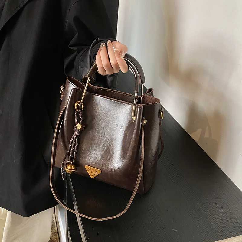 Vintage Oil Wax Leather Bucket Handbag Dual Handle From