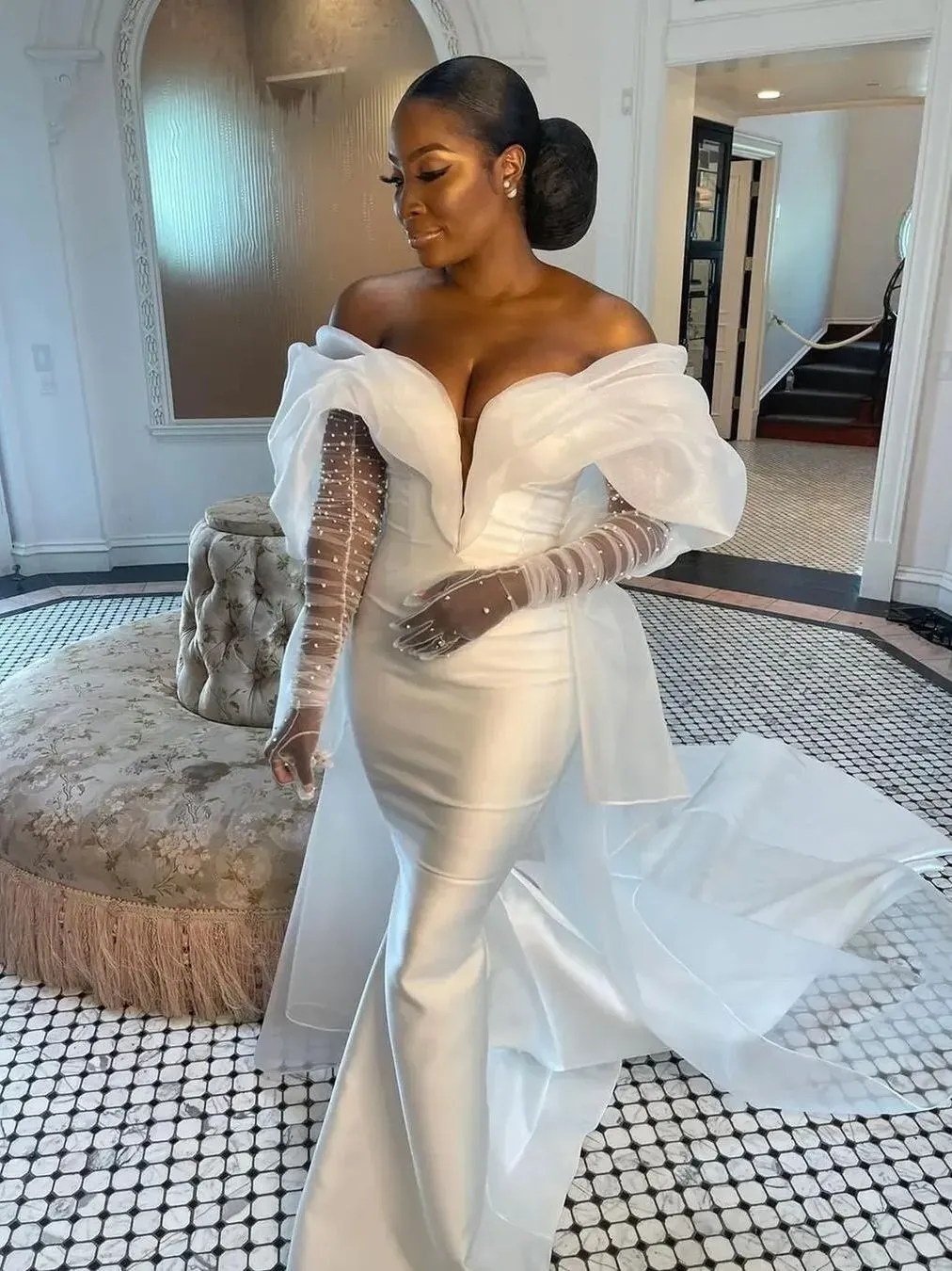 affordable mermaid wedding dresses GREOENEL Amor Saudi Arabia Sequins Dress High Neck Bridal Gowns Crystal Bride (as1, Alpha, one_Size, Regular, Regular) White : Clothing, Shoes & Jewelry making the bride the centerpiece of her special day Flowy Mermaid Wedding Dress Unique