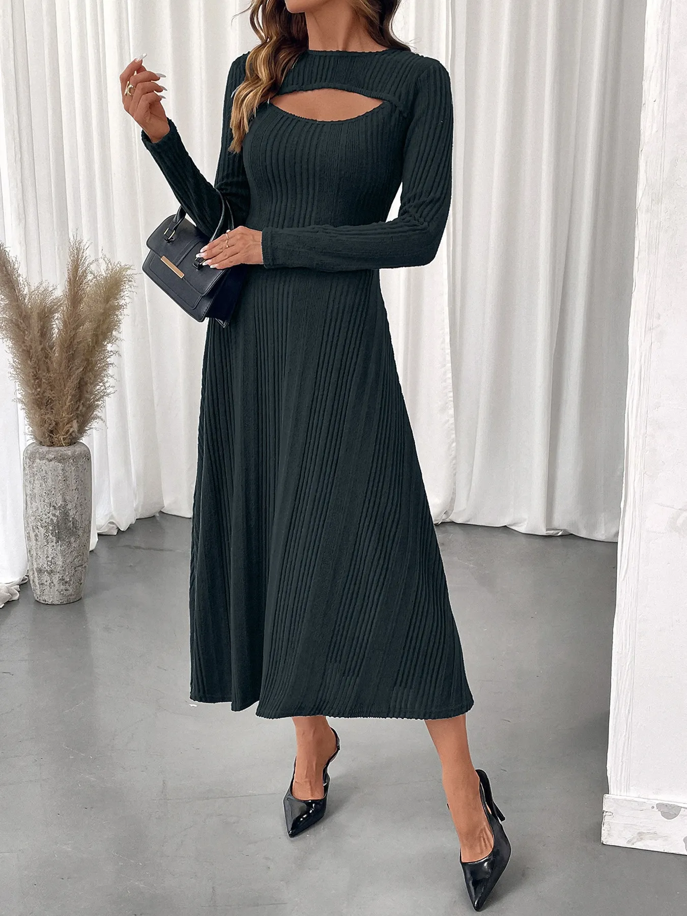 autumn winter dresses Rewritten Autumn/Winter for Bridesmaids: ethereal, moody, earthy + jewel tones Affordable Fashion European, American, And European Autumn/Winter...