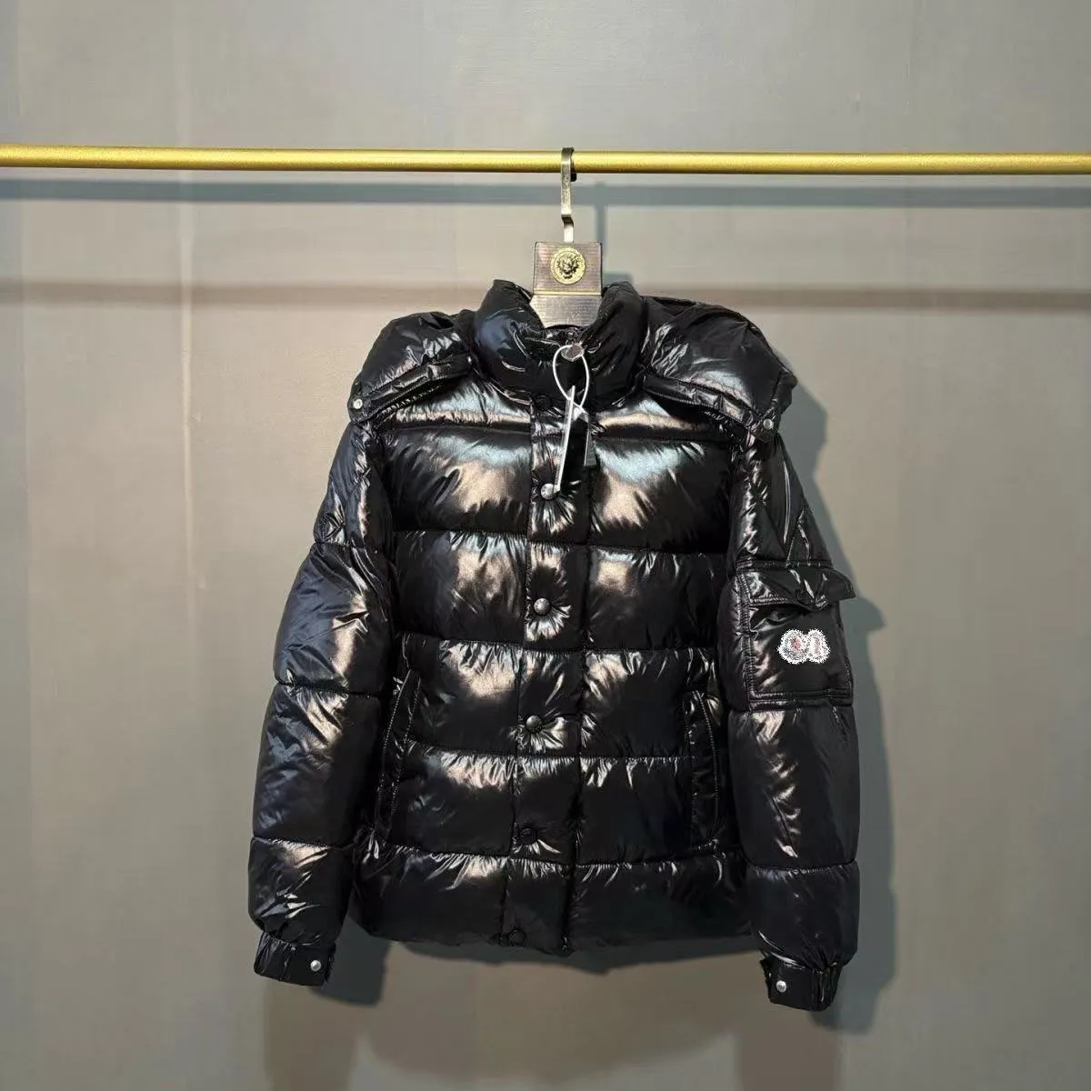 Designes Shackets Designer Noncler Down Shiny Black Puffer Jacket... Live_shop | DHgate.Com