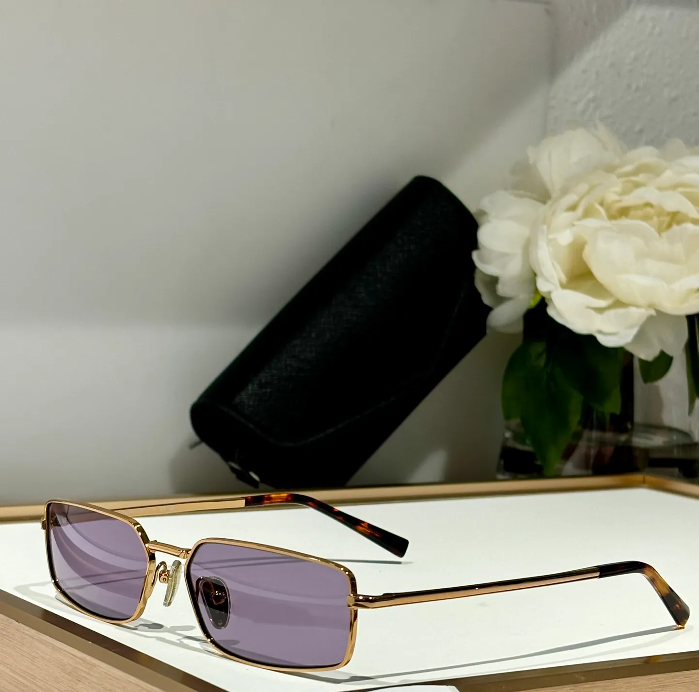 Mens Gold Sunglasses And Purple Sunglasses For Women 