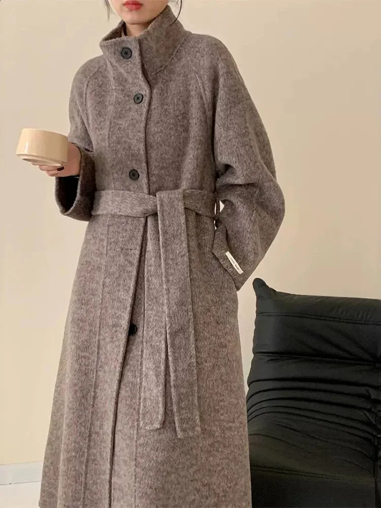 Elegant Double-Sided Wool Coat: Womens Stand Collar Lace-Up