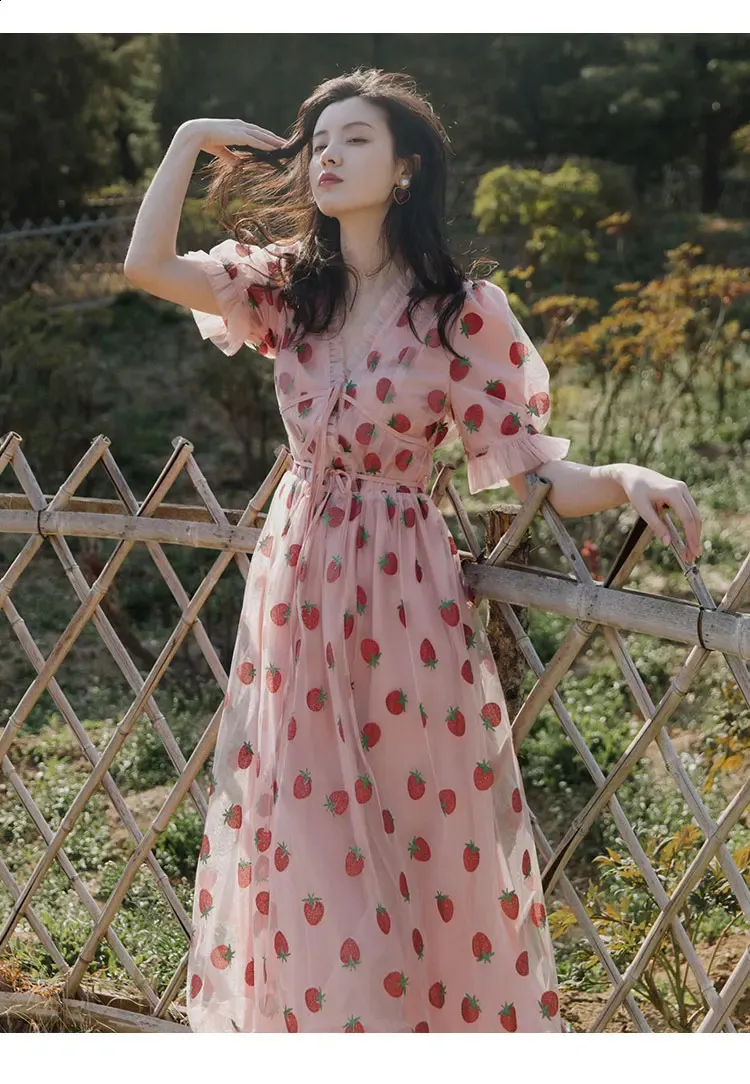 Floor-Length Pink Strawberry Dress for Women Sleeveless Cotton Blend  Vintage Style Maxi Dress from Dhgate Two Piece Dress - price 92.97