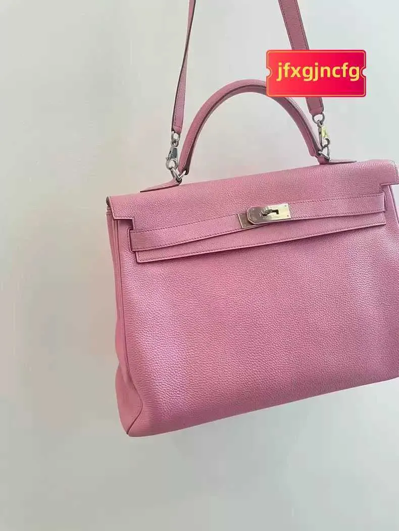 Luxury Handbag With Sakura Pink And Silver Buckle Handmade Large Beis Bag With Customizable Style 40 Q038 From Jfxgjncfg 487.47 DHgate.Com