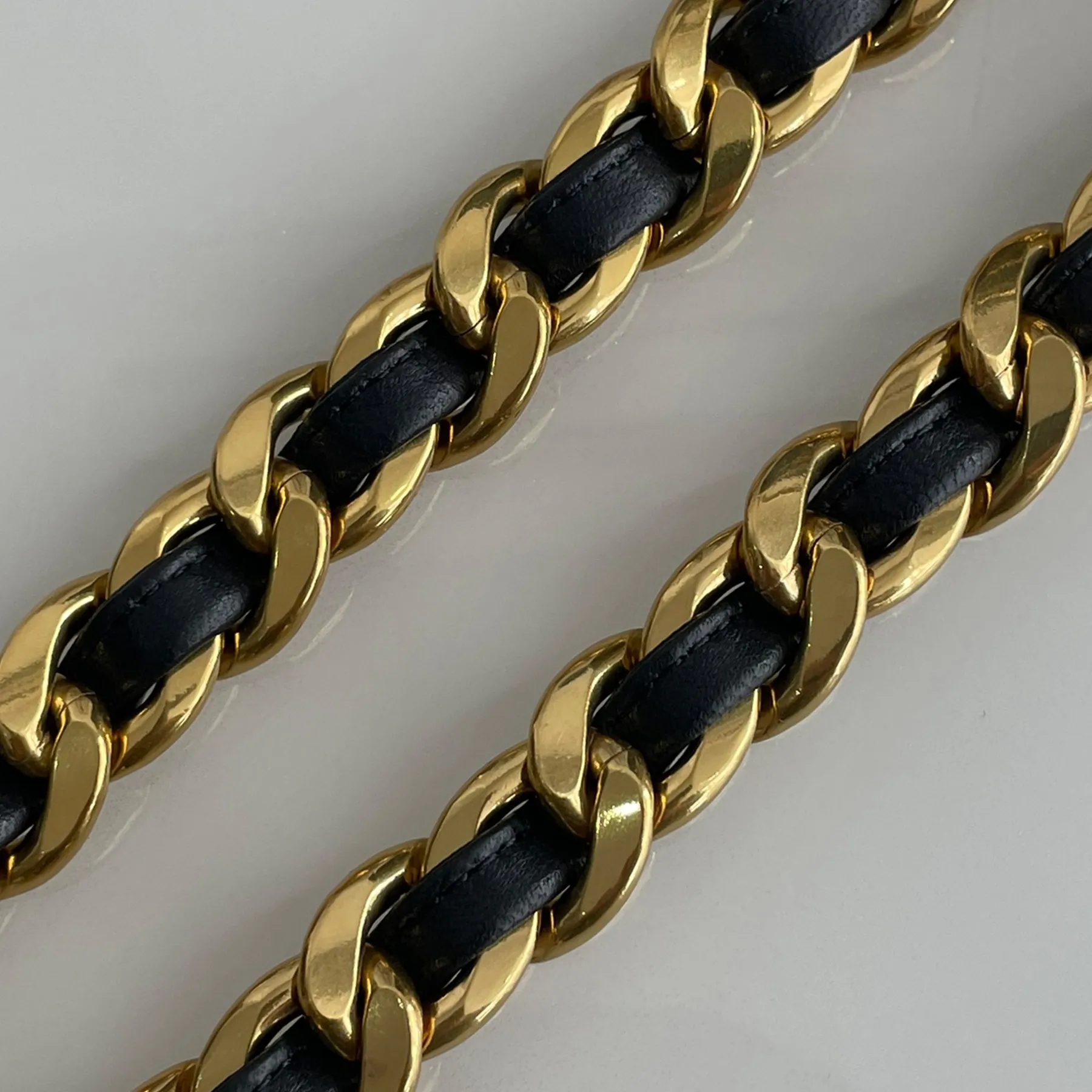 Mode Schouderhandtas Met Gouden Hardware Casual Shopping Sport Sportpas  Voor Dames Van 175,86 € | DHgate, image size:1800x1800