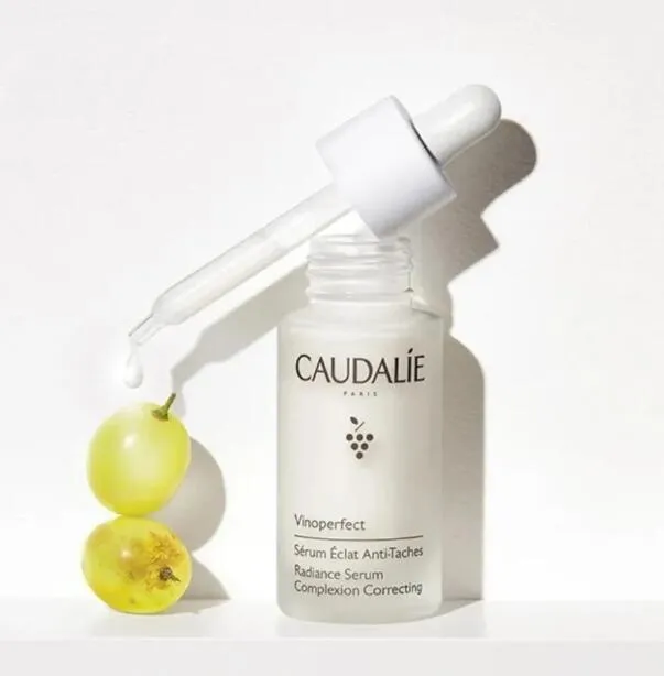 30ml CAUDALIE Vinoperfect Serum, Illuminating & Corrective