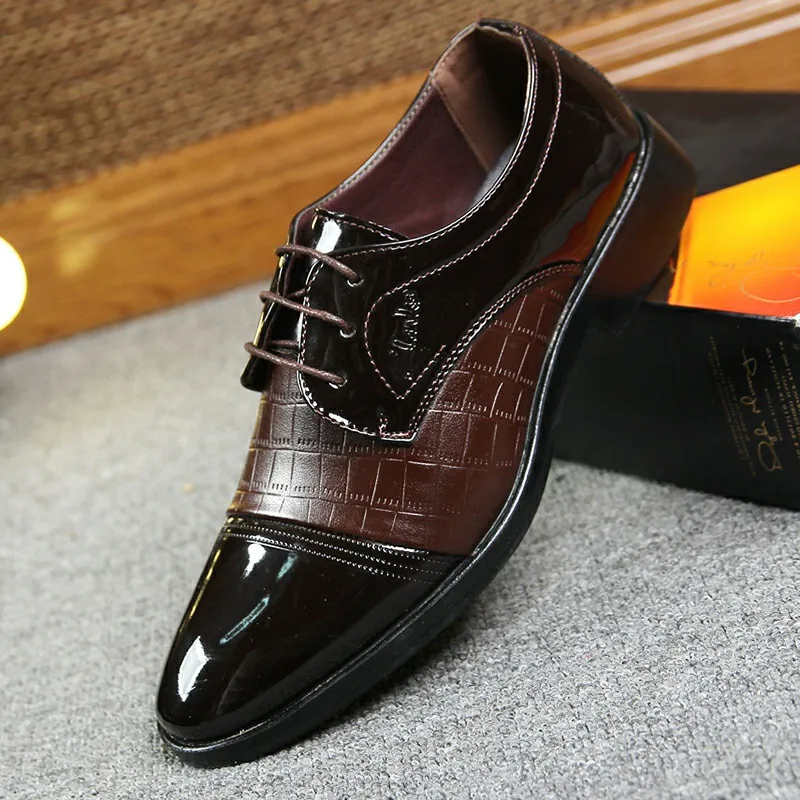 men's fallo dress lace-up almond toe oxfords Men's Findlay Dress Lace-up Almond Toe Oxfords - Medium Natural Leather main image 1