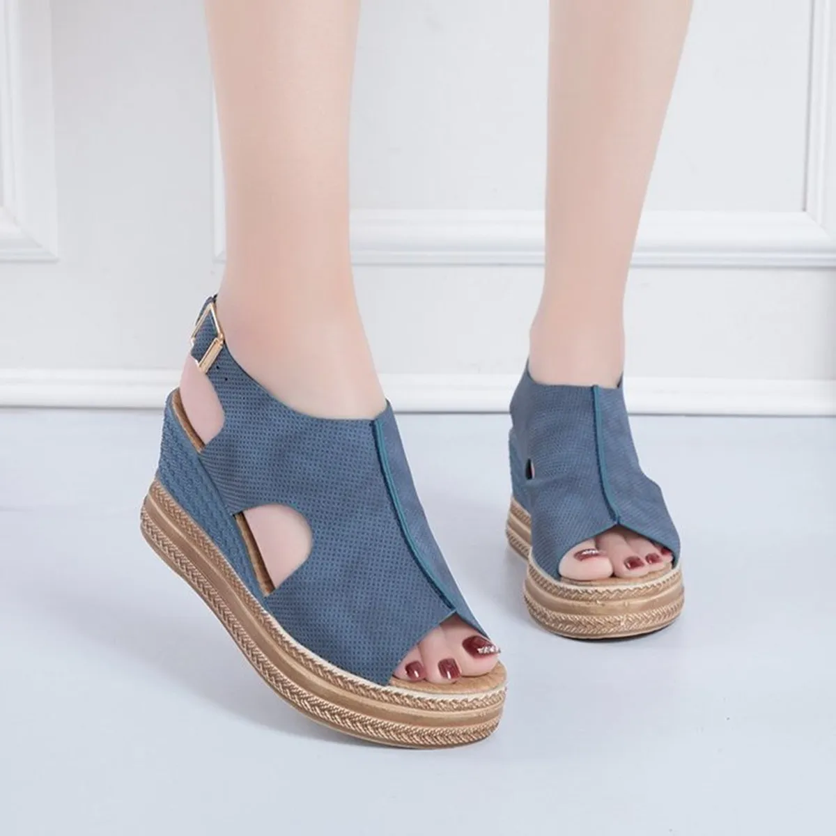 Zomerse elegante en comfortabele schoenen met hoge hakken en sleehak voor dames, roze schoenen, witte platformsandalen met sleehak_voghion.com