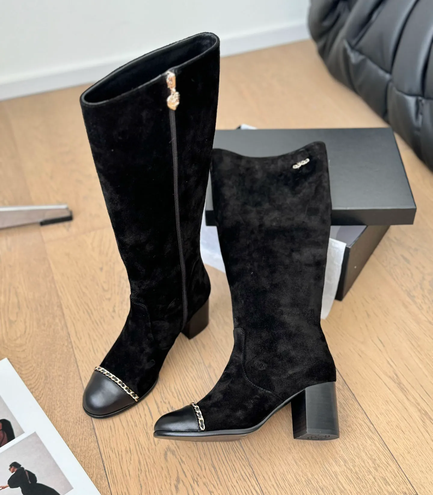 Save Big on Bulk Designer Knee High Boots Platform Thigh High Boots:  Premium Leather Winter Boots Stylish Long Thigh High Boots For Women,  Fashionable