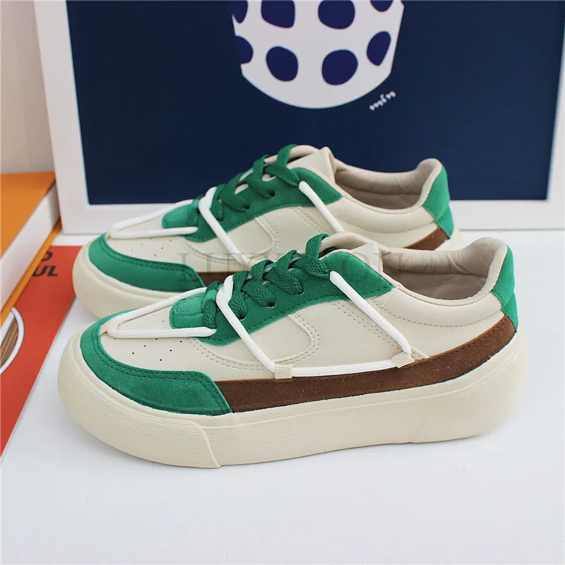 Retro Red Platform Canvas Sneakers: Stylish Hip Hop Streetwear