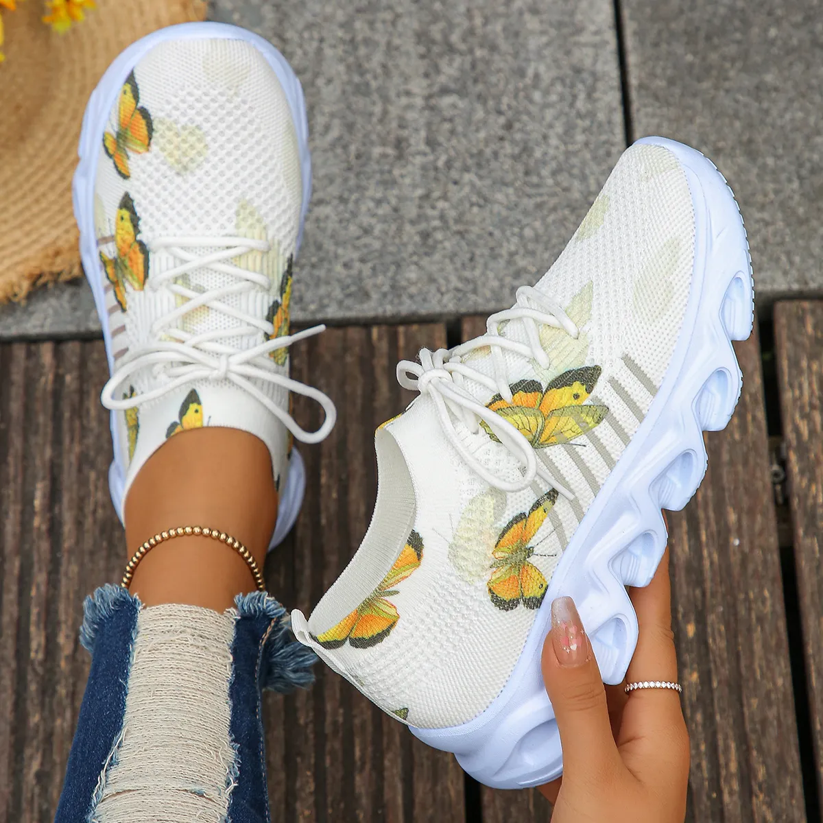 Womens Breathable Butterfly Print Knit Sneakers - Lightweight Mesh