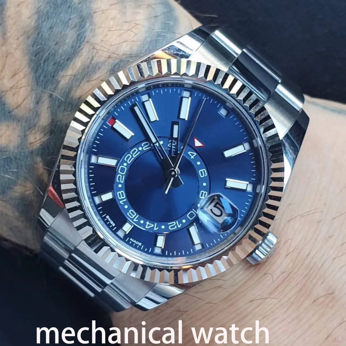 Super Watch Classic And Fashion: Timeless Elegance Redefined