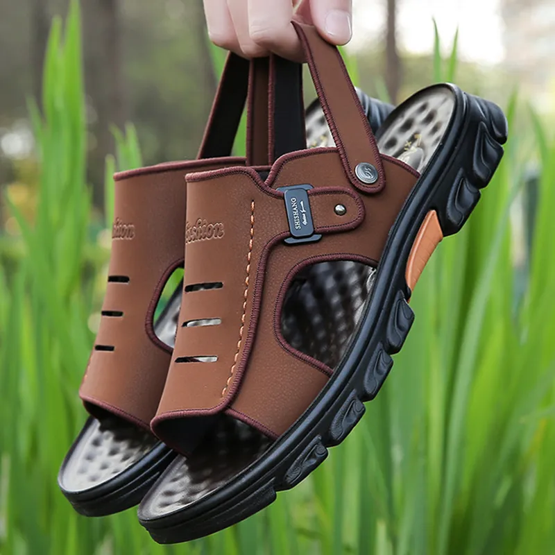 Bulk Summer Sandals For Men Leather Outdoor Beach Slippers  display picture 3