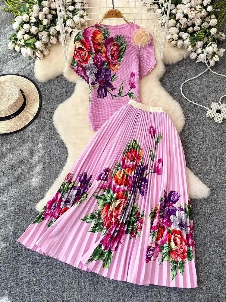 Work Dresses Two Piece Set Women Floral Pleated Shirt Top Mid-Calf Skirt  Polyester Blend from Dhgate Work Dresses - price 48.76
