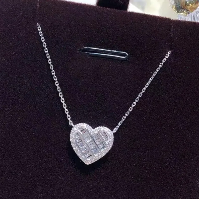 DHgate.com:Sterling Silver Cubic Zircon Heart Love Necklace