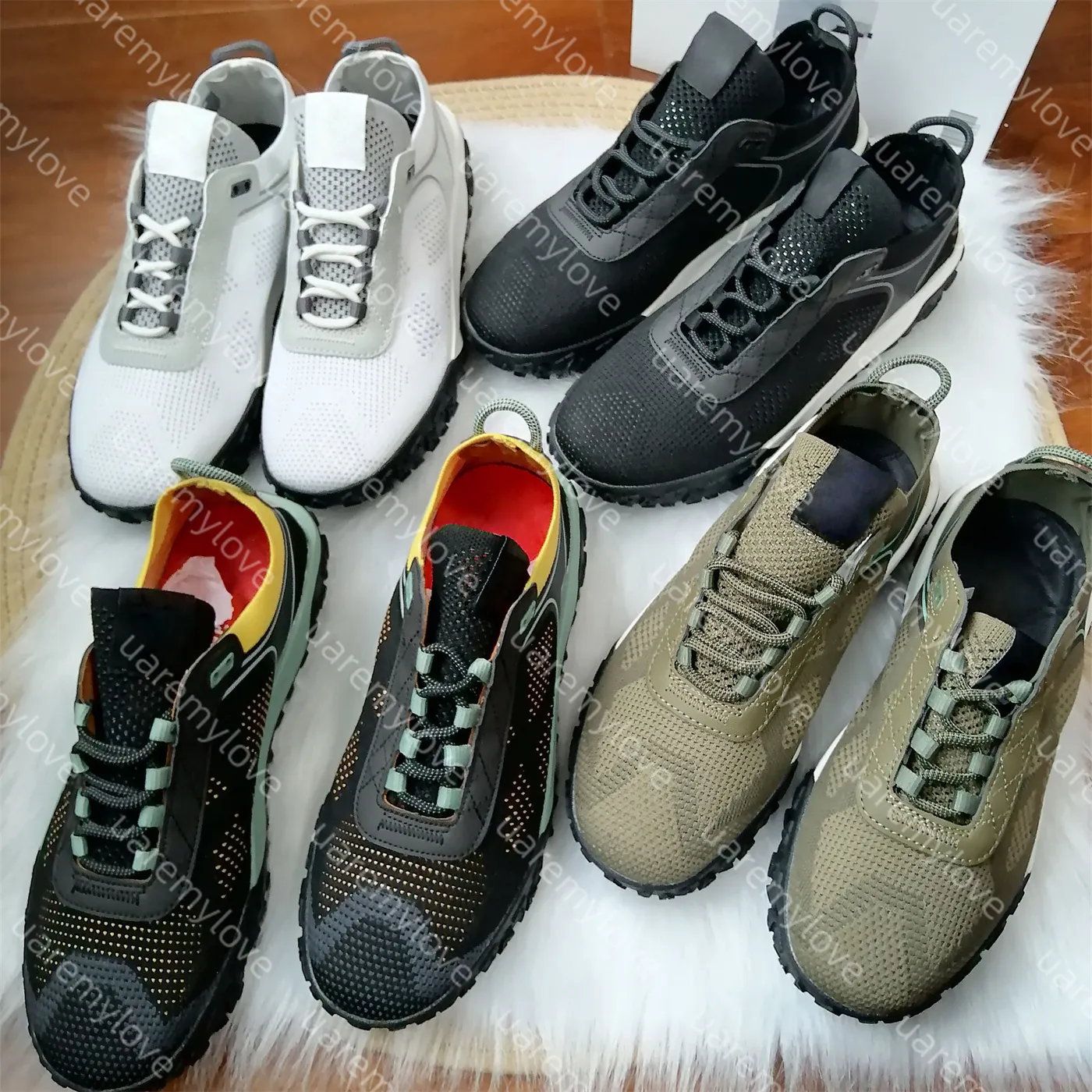 Clearance sports shoes hotsell