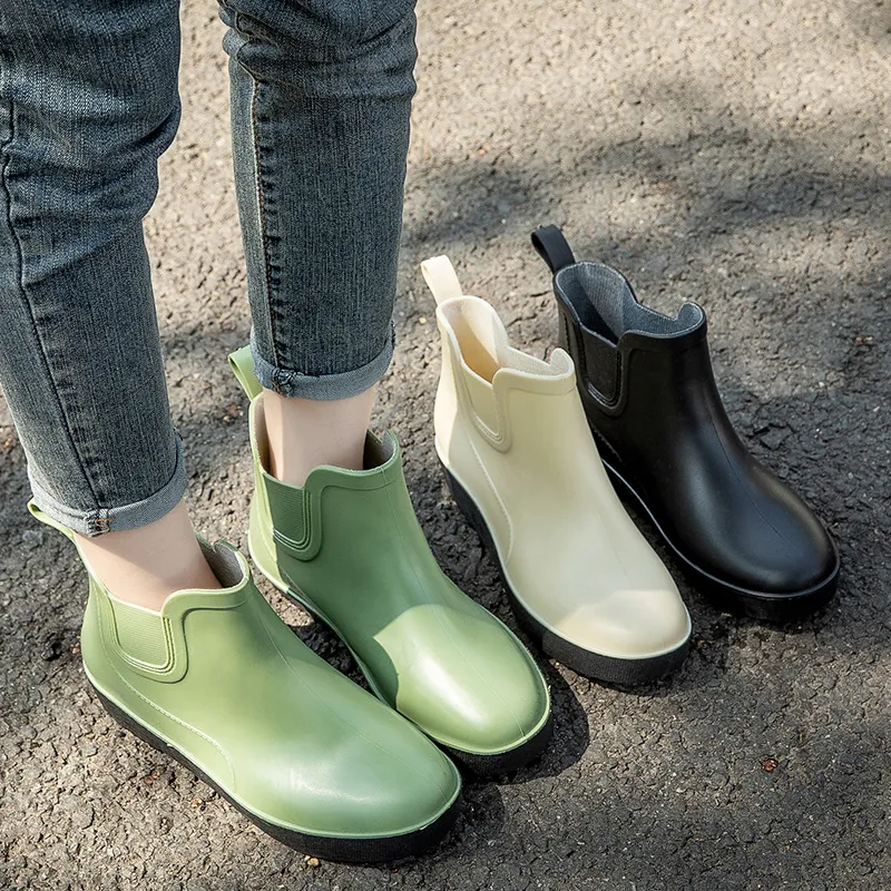 Womens Waterproof Low Cut Short Rain Boots Womens For Outdoor Rain And Warmth Oversized Winter Shoes 2023 23ba From Factory Ashoesfactory Bulk 34.55 DHgate.Com
