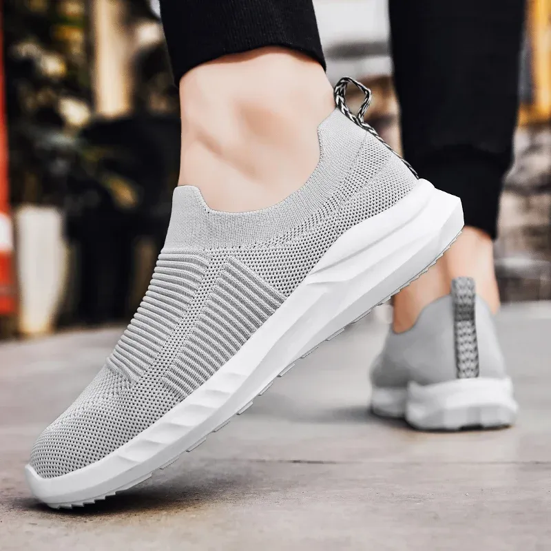 Breathable Running Shoes: Mens Summer Sneakers Womens Casual