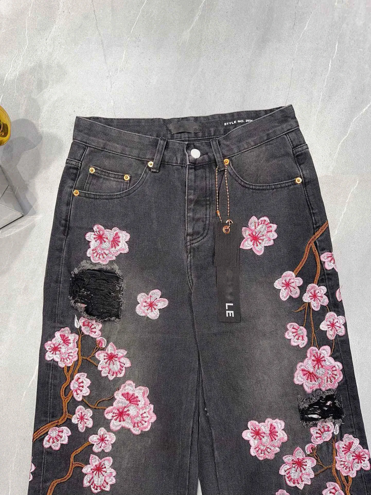 Peach Blossom Embroidered Wide Leg Baggy Flower Jeans For