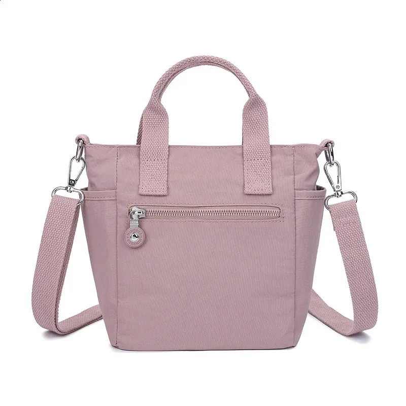 Lightweight Crossbody Bag: Premium Quality, Waterproof Nylon