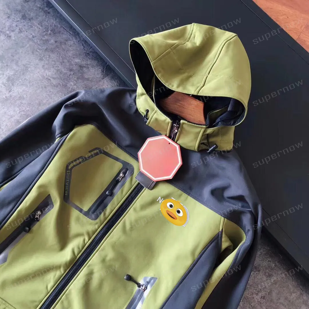 SALE Designer Men Softshell Jacket Designer Outdoors Waterproof Breathable Jacket Sports Coats Women Ski Hiking Winter Outwear Soft Shell Men Hiking Jacket From 6 45 DHgate