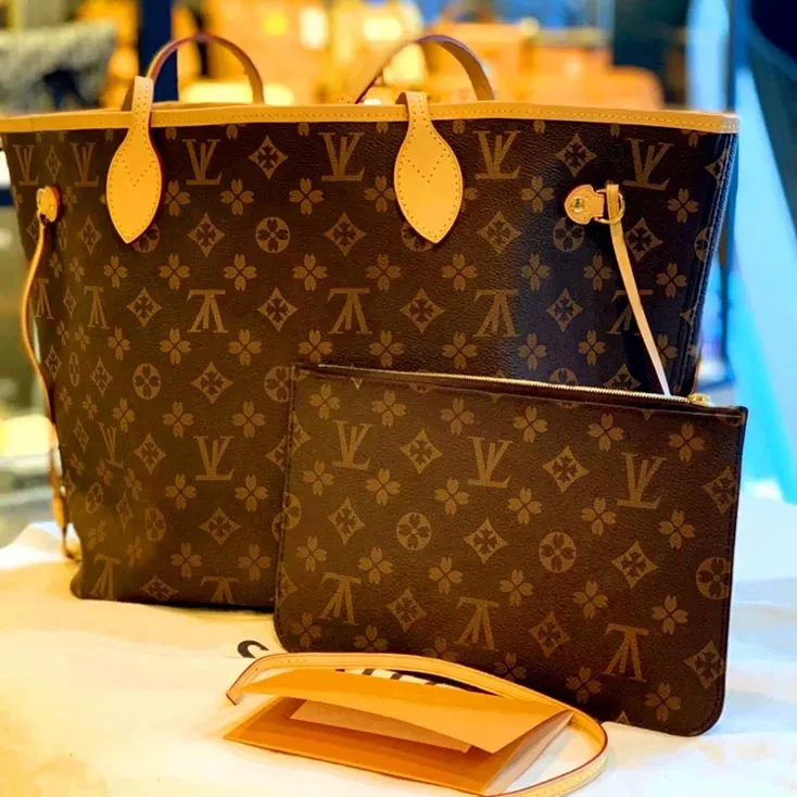 Luxury Sheepskin Designer strandbags handbags with High Quality Chain Caviar Fashion Crossbody and Shoulder Bags for Women TOP 10A