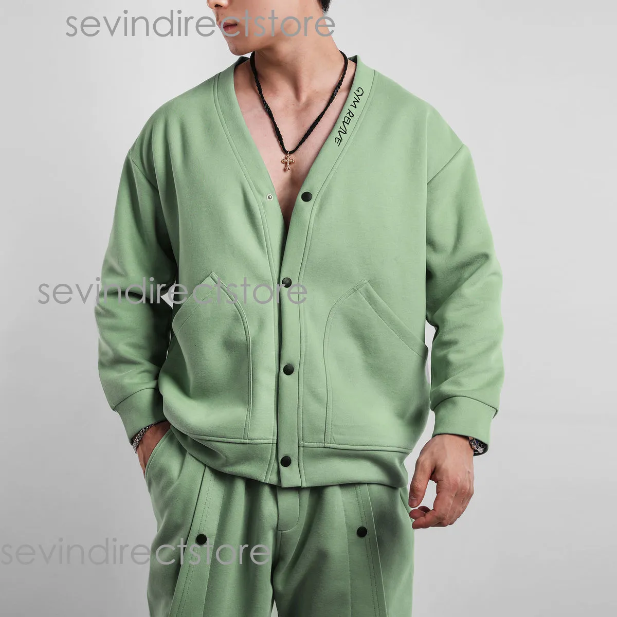 Effen lente- en herfst T-shirt met lange mouwen, ronde hals, trendy koppeloutfit, losse samenstelling, Chinees katoen_voghion.com