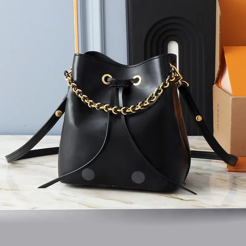 バッグ・カバンその他 [ LEATHERY ] Two-way Chain Bucket Bag Mini Bucket Bag, Leather Crossbody Purse For Women, Designer