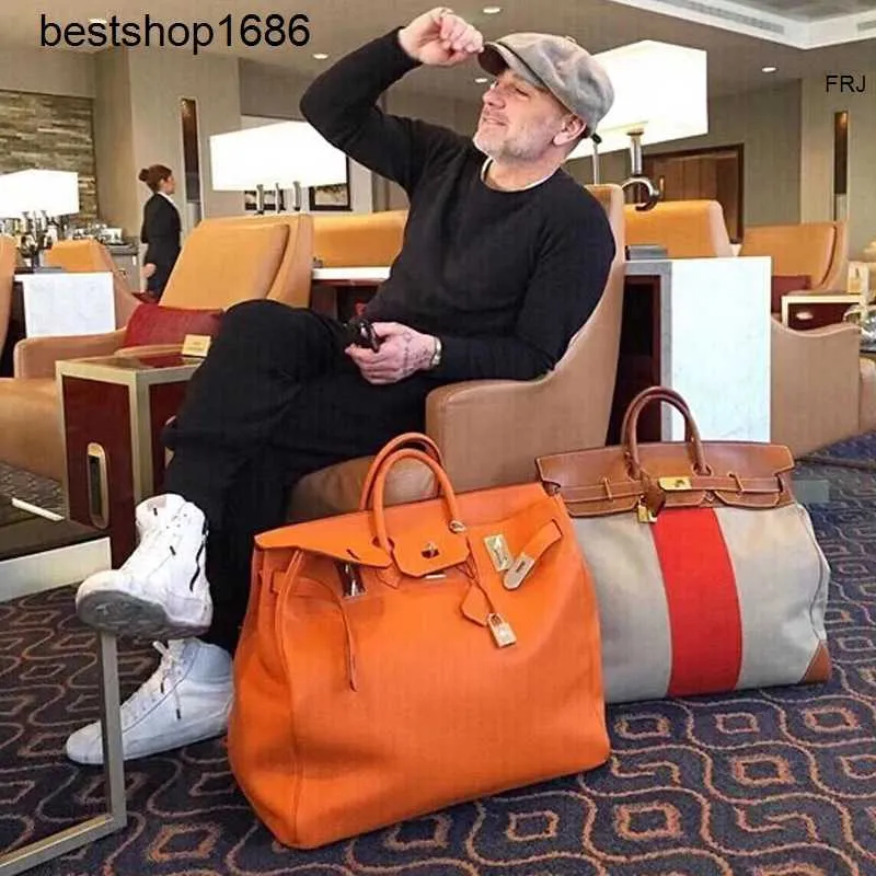 バッグ Limonta Nylon Big Tote Bag DECI OVY Metro Deluxe Large Quilted Nylon Tote Bag | Neiman Marcus
