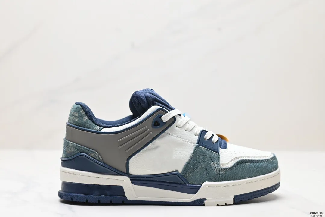 Bulk tennis shoes sale