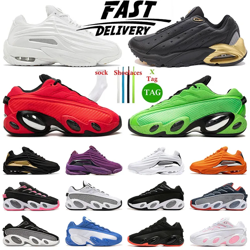 Chaussures de toutes les couleurs sales
