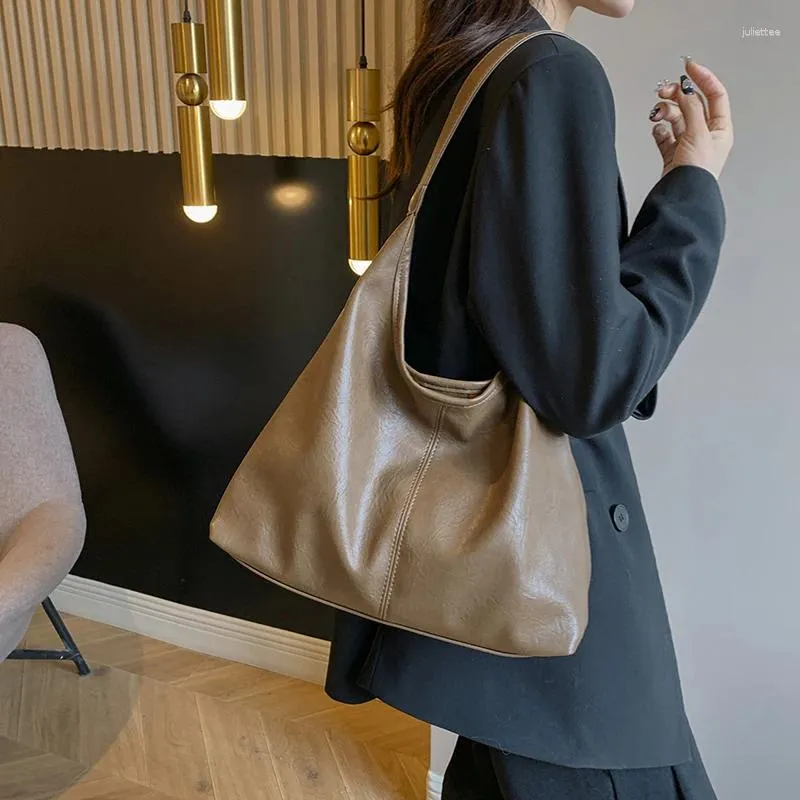 DHgate.com:Womens PU Leather Shoulder Bag with HAsp Closure DHgate.com:Womens PU Leather Shoulder Bag with HAsp Closure