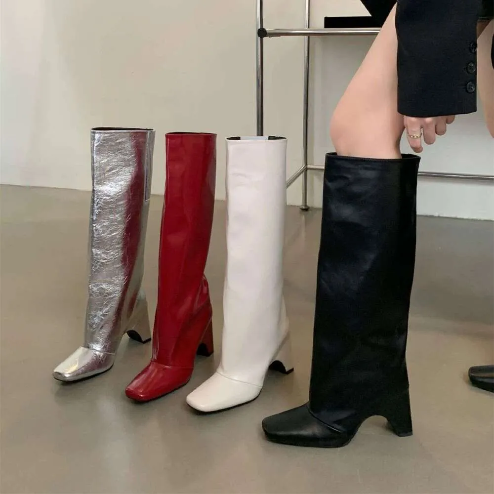 Bottes Noires Hautes Femme Élégantes à Talon Bloc Cuir